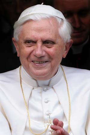 pope benedict xvi pictures. Wrong Turn: Pope Benedict XVI
